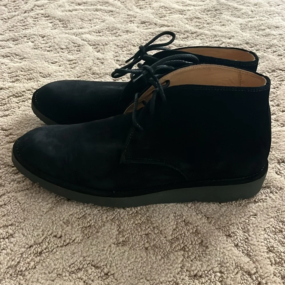 UGG Collection Made in Italy Men’s Chukka Boots - Size 8 NWOB